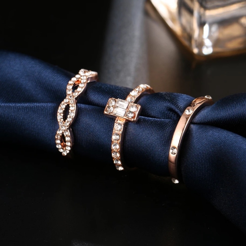 💎[3 for $15]💎 3 piece ring set Rose Gold Rings - Picture 5 of 6